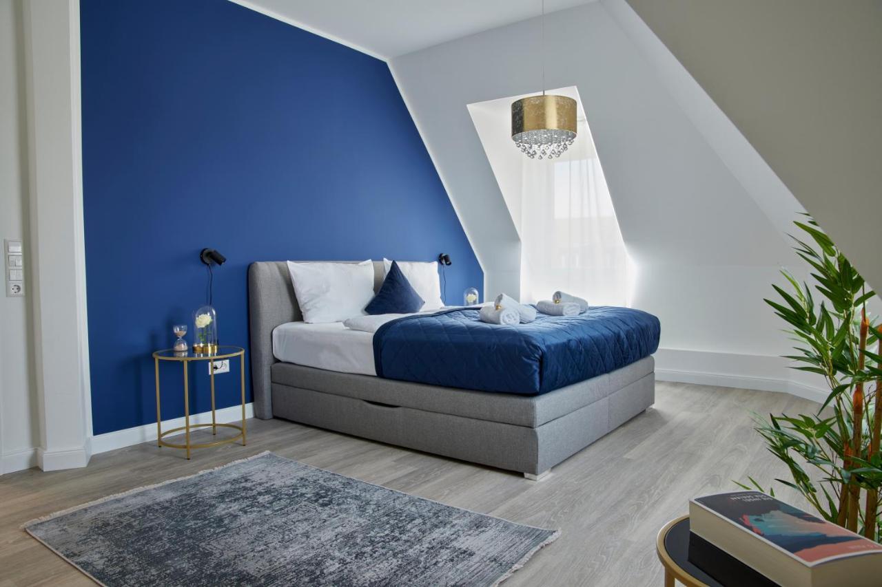 Schlossberg Residences - Xxl-Design-Apartment Mit Schlossblick Fuer Bis Zu 12 Personen Schwetzingen Exterior foto
