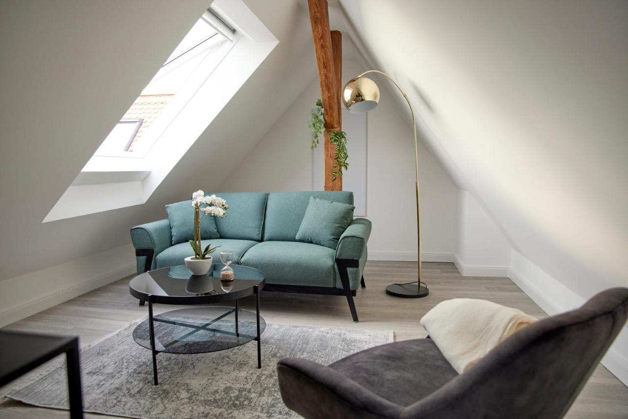 Schlossberg Residences - Xxl-Design-Apartment Mit Schlossblick Fuer Bis Zu 12 Personen Schwetzingen Exterior foto